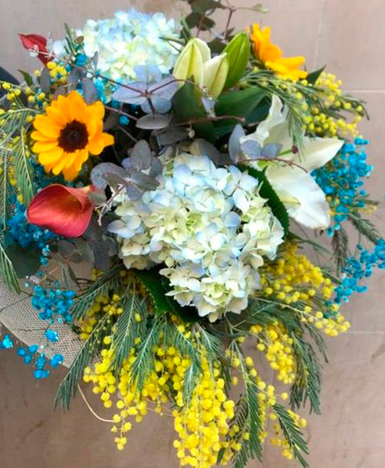 Ramo de girasoles y hortensias Ramo de flores para regalar en Logroño